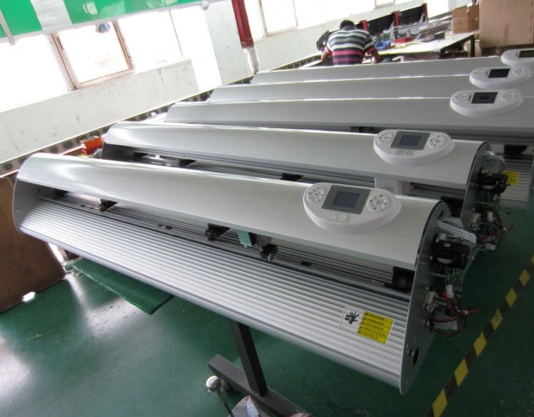 Factory Price Pcut CT630/930/1200 Cutting Plotter Vinyl Sticker Paper Cutting Machine Cutter Tool Made in China